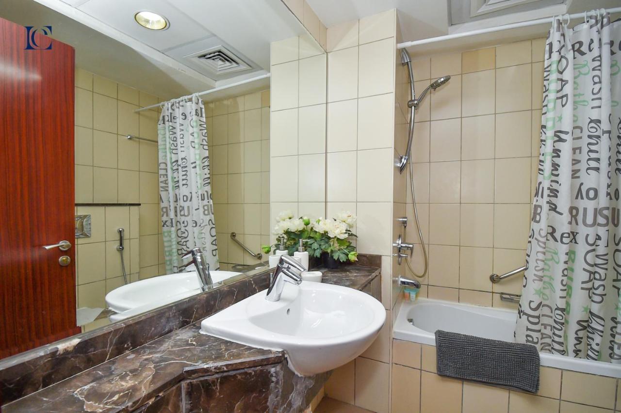 Luxury Escapes - Modern Studio Near Metro In X1 Tower Jlt ドバイ エクステリア 写真